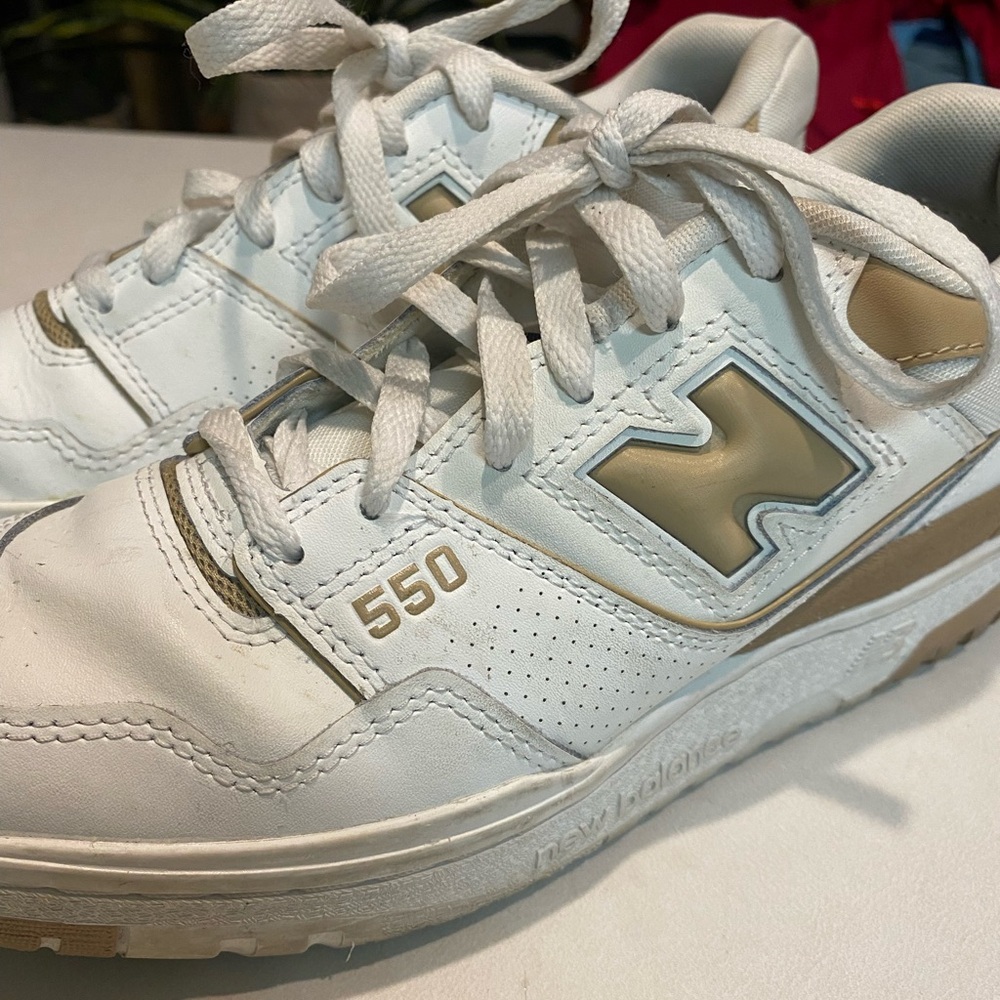 NEW BALANCE 550 White License Colorway Sneakers Retro Dad 90s Womens 8 Mens 6.5 - Picture 5 of 15